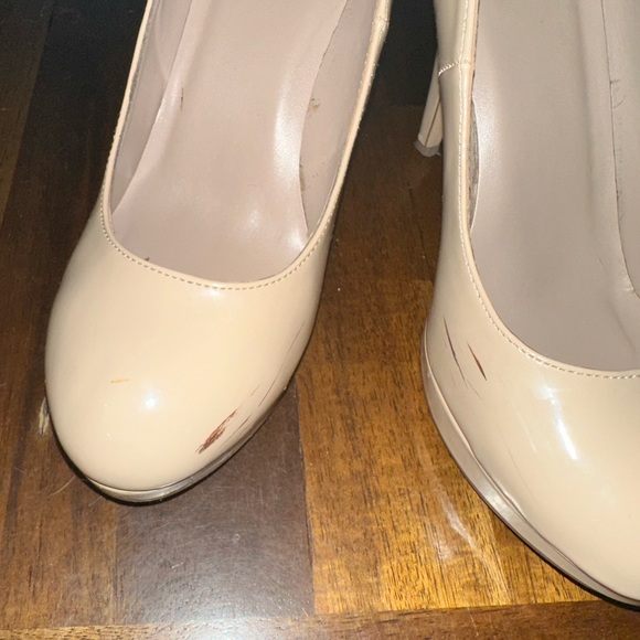 Nude platforms - Picture 7 of 9